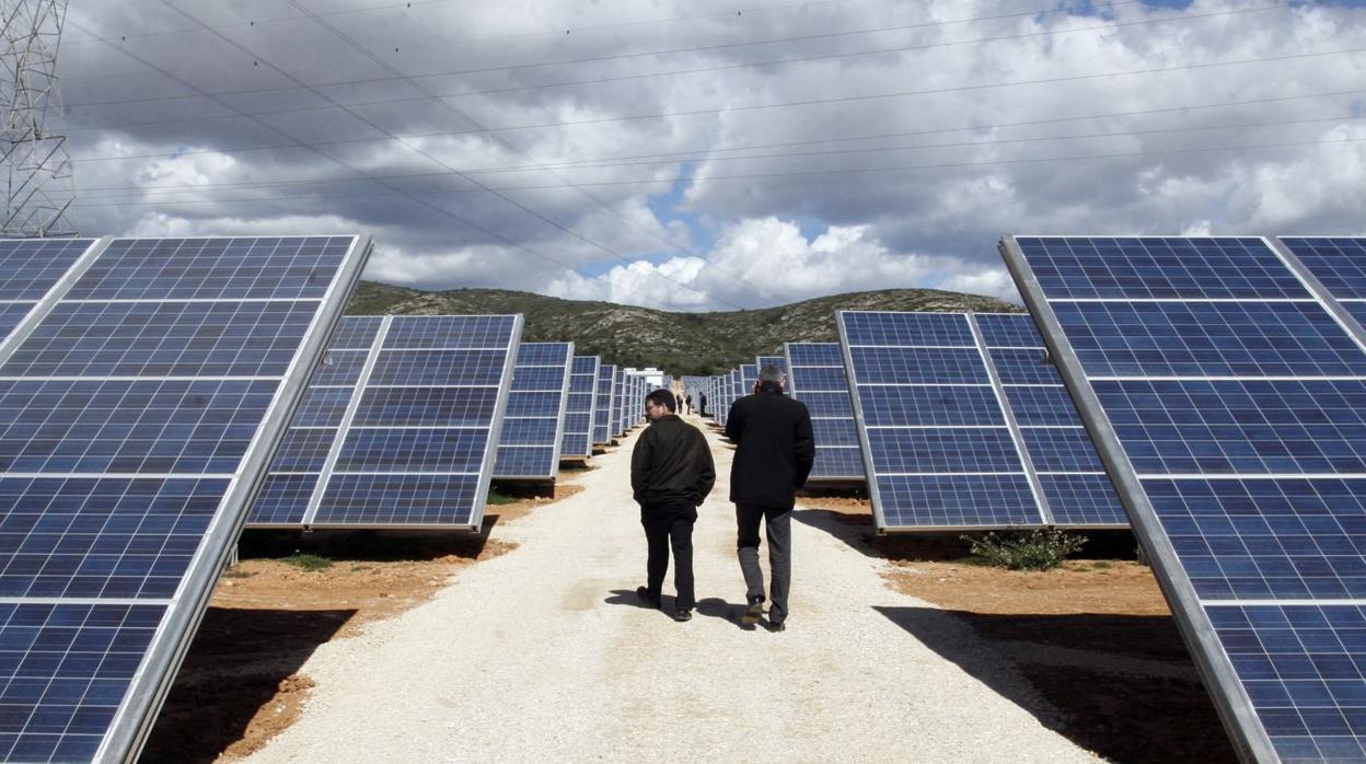 Imagen de archivo de un parque fotovoltaico