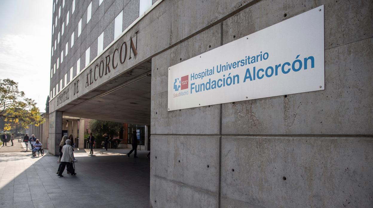 Entrada principal a la Fundación Alcorcón