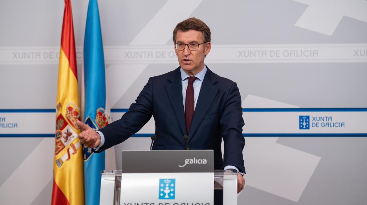 El presidente de la Xunta, Alberto Núñez Feijóo, durante la rueda de prensa del Consello