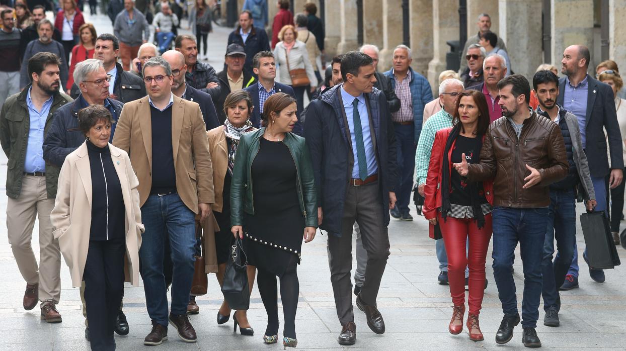 Pedro Sánchez, este martes en su visita para un acto de precampaña del PSOE en Palencia