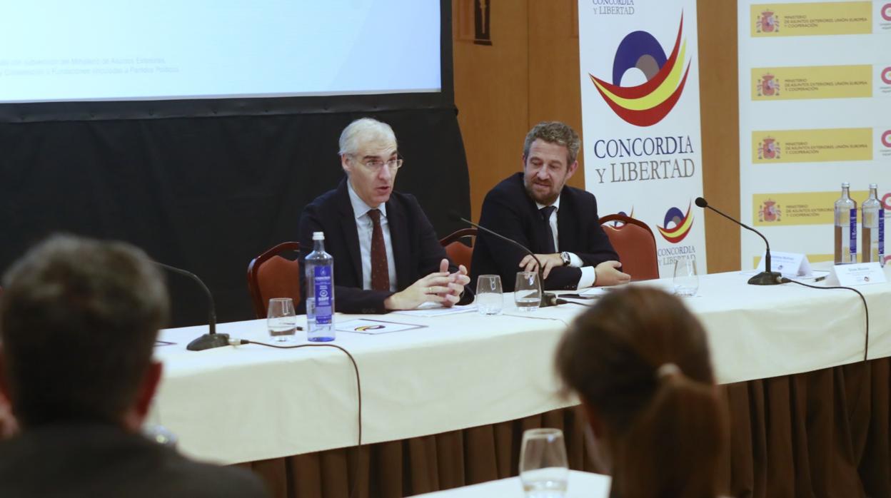 Conde y Olano en la jornada sobre energía e industria organizada por la Fundación Concordia y Libertad