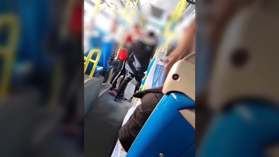 Cobarde agresión racista en un autobús de la EMT: «¡Vete a tu país!»