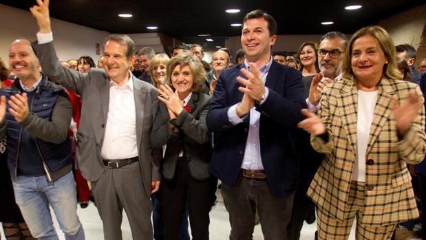 El PSdeG ve un Gobierno de PP, Cs y Vox una «bomba nuclear» a las libertades políticas y los derechos sociales