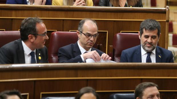 Sánchez, Rull y Turull piden al Supremo que anule sus condenas como paso previo para acudir al TC