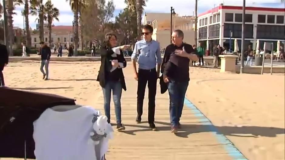 Paseo por la playa y paella con «amigos», la jornada de reflexión de Errejón