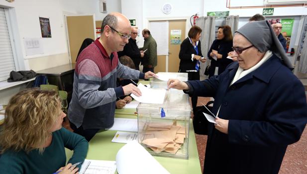 El PSOE gana en Toledo capital, seguido por el PP y Vox, que crece pese a su crisis interna