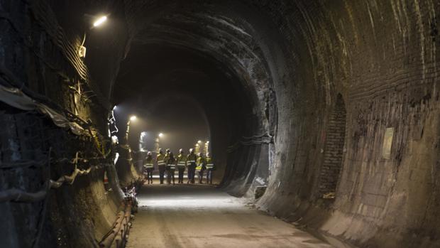 Renfe reanudará este domingo la circulación de trenes por el túnel de Recoletos