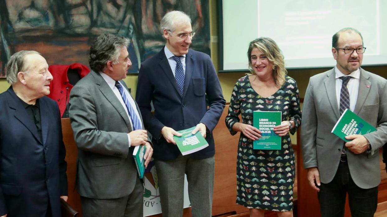 Presentación del libro sobre la economía social en la Facultade de Ciencias Económicas de la USC