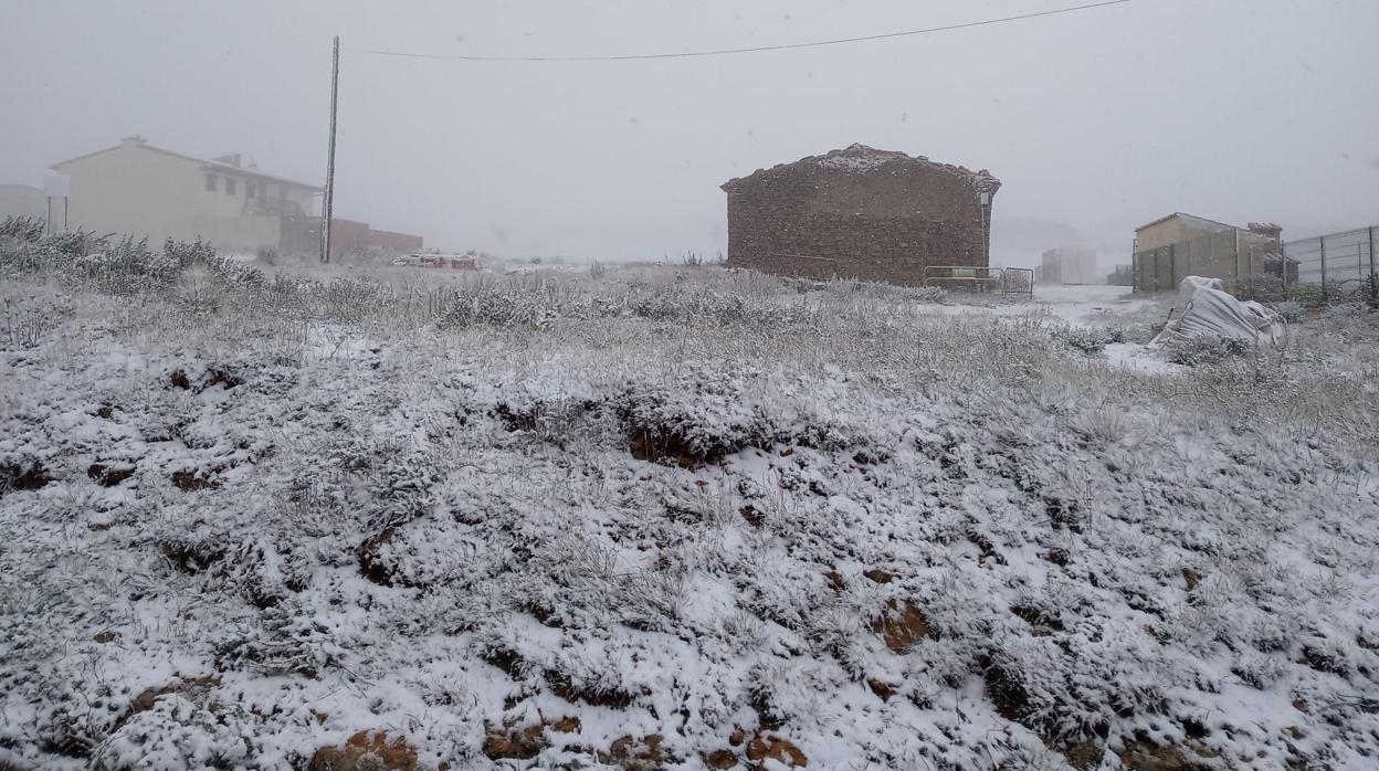 Imagen de las primeras nevadas otoñales en el interior de Castellón