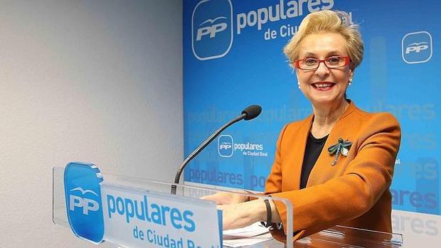 Carmen Quintanilla (PP) abandona la política al no conseguir su escaño en el Senado