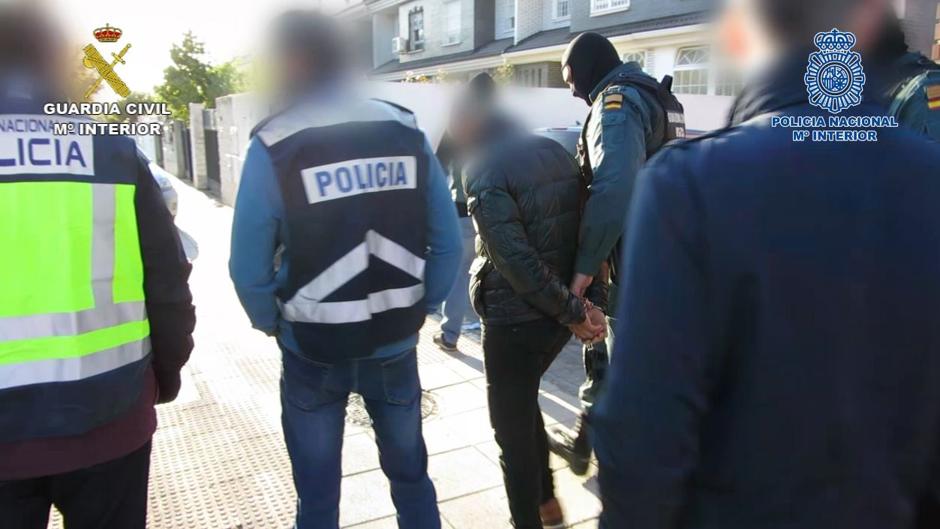 Detenido el cabecilla de una banda que asaltaba a chinos con la técnica del «mataleón»