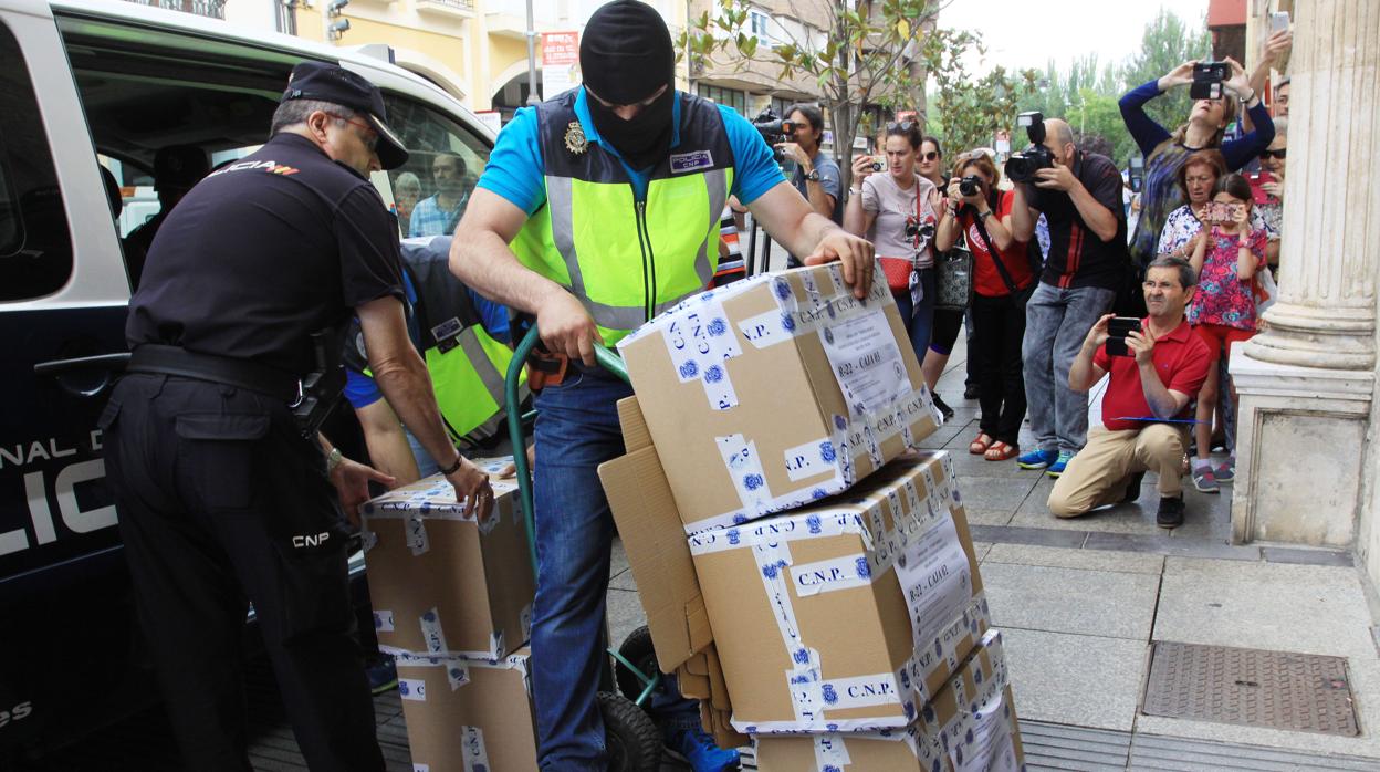 Registro policial realizado con motivo de la Operación Enredadera, en julio de 2018