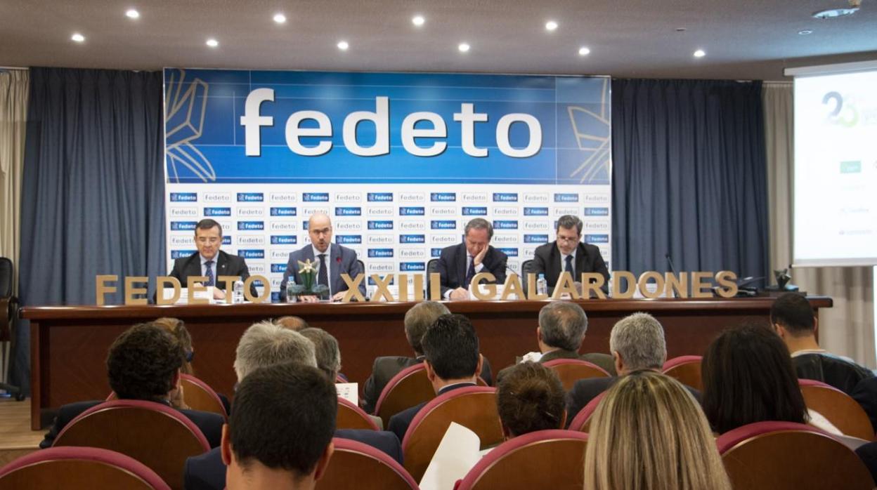 El Secretario General de Fedeto, Manuel Madruga, el Presidente, Ángel Nicolás García, el Vicepresidente del Jurado, Cárlos Ángel Devía y el Presidente del Jurado, Javier Rosell Pérez