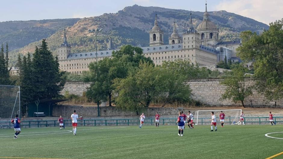 Ataque machista contra una árbitra en San Lorenzo de El Escorial: «Zorra, vete a fregar»