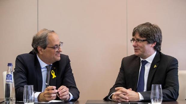 Puigdemont deja caer a Torra y elige a Borràs para derrotar a ERC