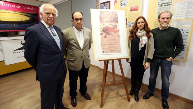 Homenaje al periodista y cronista taurino José Ponos en la plaza de toros