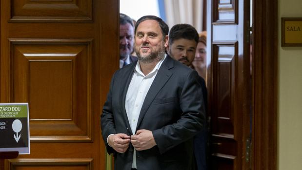 Tres jueces del Tribunal Constitucional allanan el camino de Junqueras a Estrasburgo