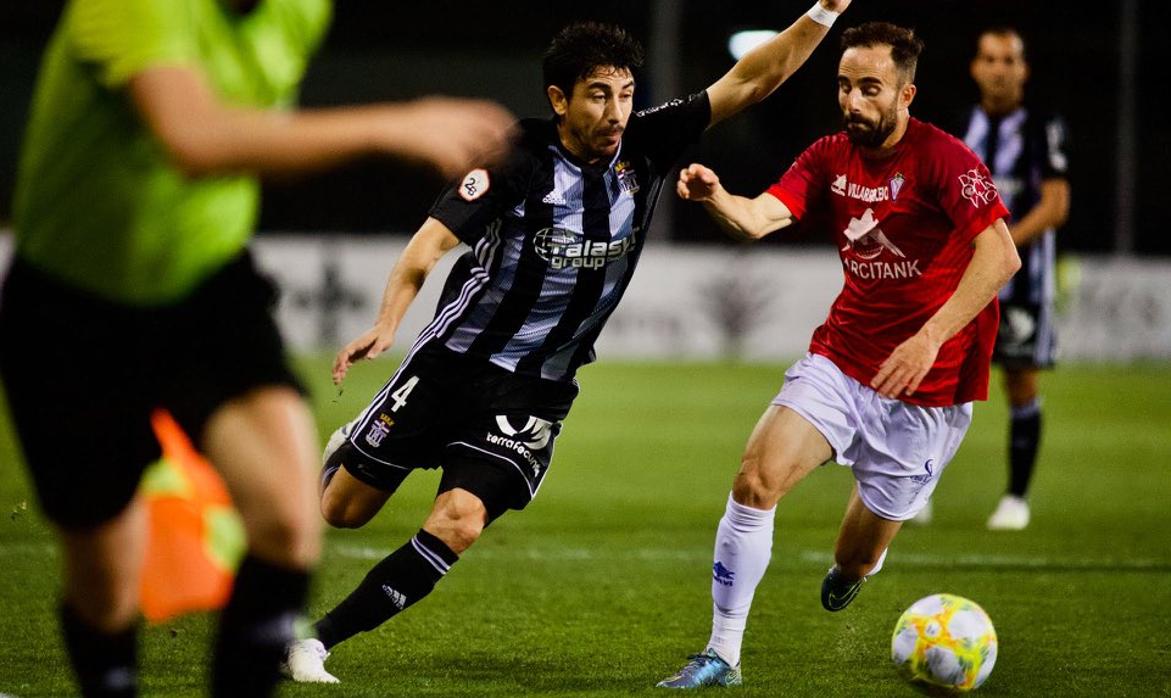 Uno de los lances del partido entre el Cartagena y el Villarrobledo