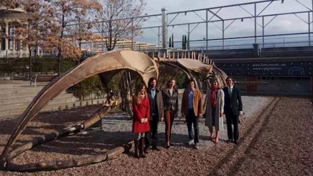 Madrid exhibe el esqueleto de una ballena azul por la Cumbre del Clima