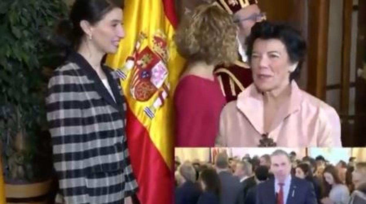 El despiste de Isabel Celáa con la presidenta del Senado