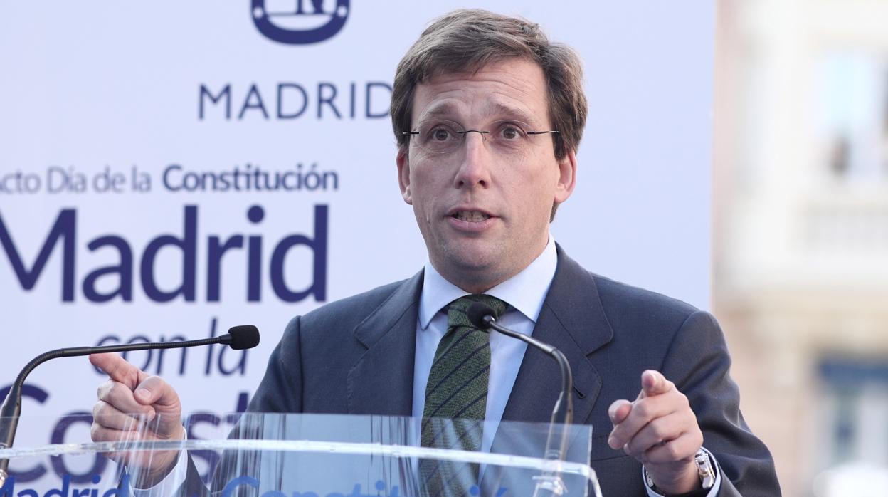 El alcalde de Madrid, José Luis Martínez-Almeida, en un acto del Ayuntamiento