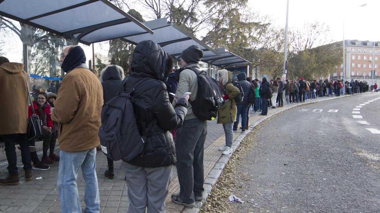 Colas en Moncloa en la última huelga de 24 horas de la EMT, el 3 de diciembre