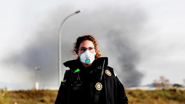 Incendio Montornès: Una combustión cargada de elementos tóxicos para los humanos