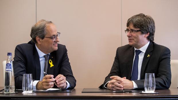 Puigdemont y Torra intentaron sin éxito mantener la moción de autodeterminación