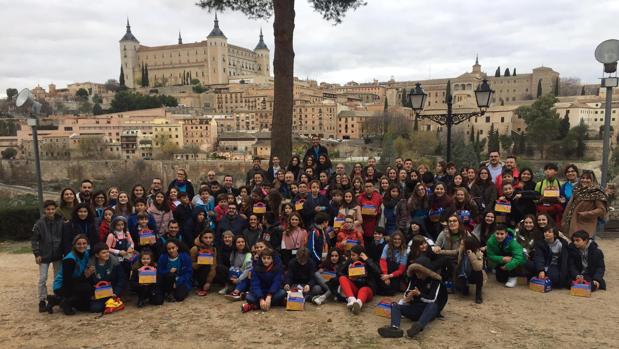 Un grupo de 85 niños y jóvenes «cocina» el I Manifiesto Infantil de Castilla-La Mancha