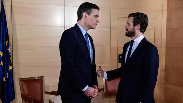 ¿Debería el PP apoyar el Gobierno de PSOE y Podemos a cambio de nada como pide Sánchez?