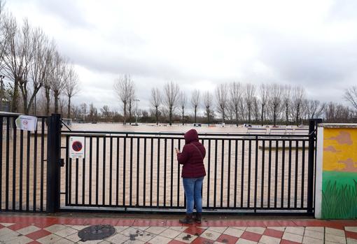 Polideportivo y zona recreativa de Santovenia de Pisuerga inundada