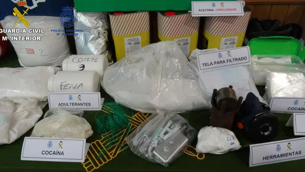 Cae una red que adulteraba cocaína en Valencia en un laboratorio de extracción secundaria