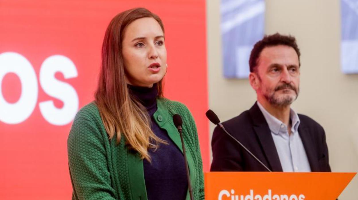 Melisa Rodríguez y Edmundo Bal, ayer en la sede de Ciudadanos