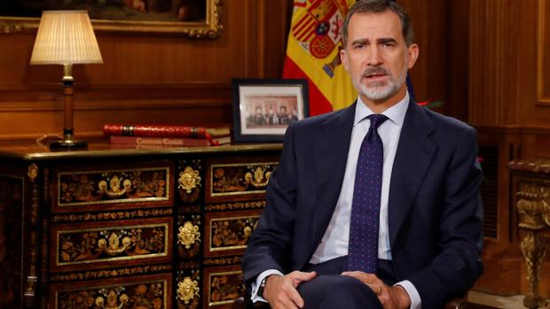 El Rey insta a «integrar nuestras diferencias dentro del respeto a la Constitución»