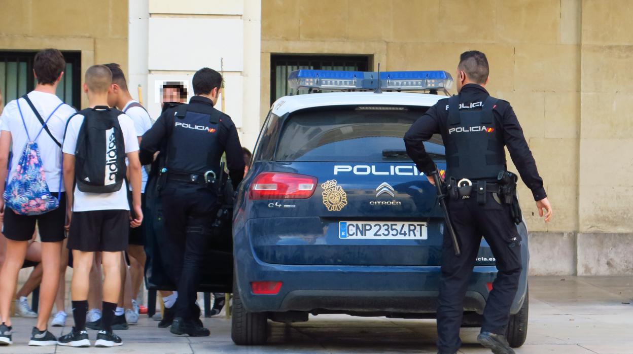 Imagen de archivo de un operativo de la Policía Nacional