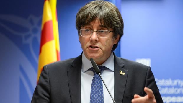 Puigdemont avala la mesa de Sánchez y pide a ERC consensuar la estrategia de negociación