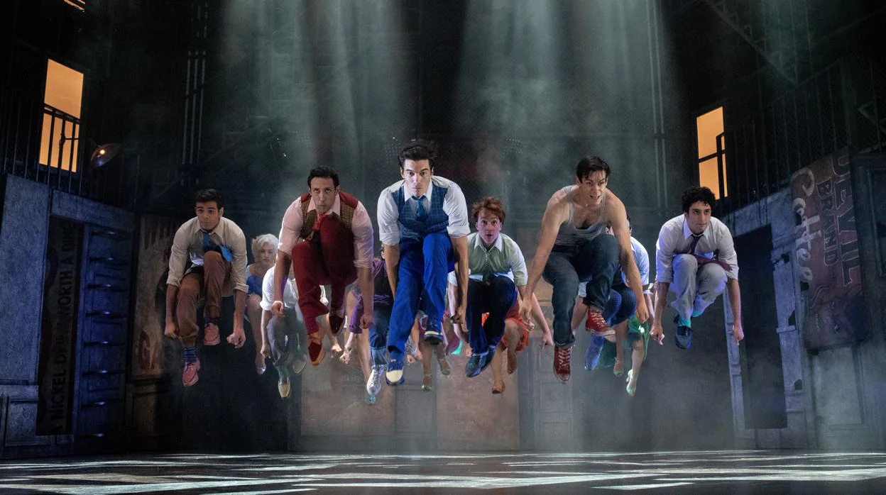 Imagen de una de las coreografías del musical «West Side Story»