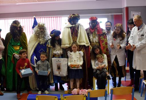 Los Reyes Magos, con los niños enfermos y los mayores de Talavera