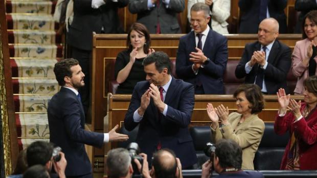 Pedro Sánchez compartirá el poder con Iglesias y será rehén de Junqueras