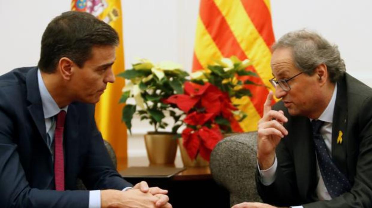 Sánchez y Torra, durante su encuentro en Pedralbes