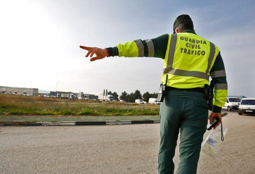 Imagen de archivo de un control de la Guardia Civil