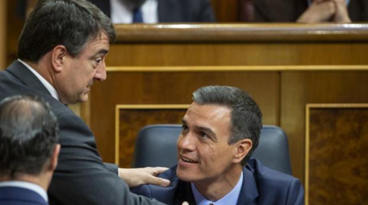 Esteban y Sánchez, en el Congreso