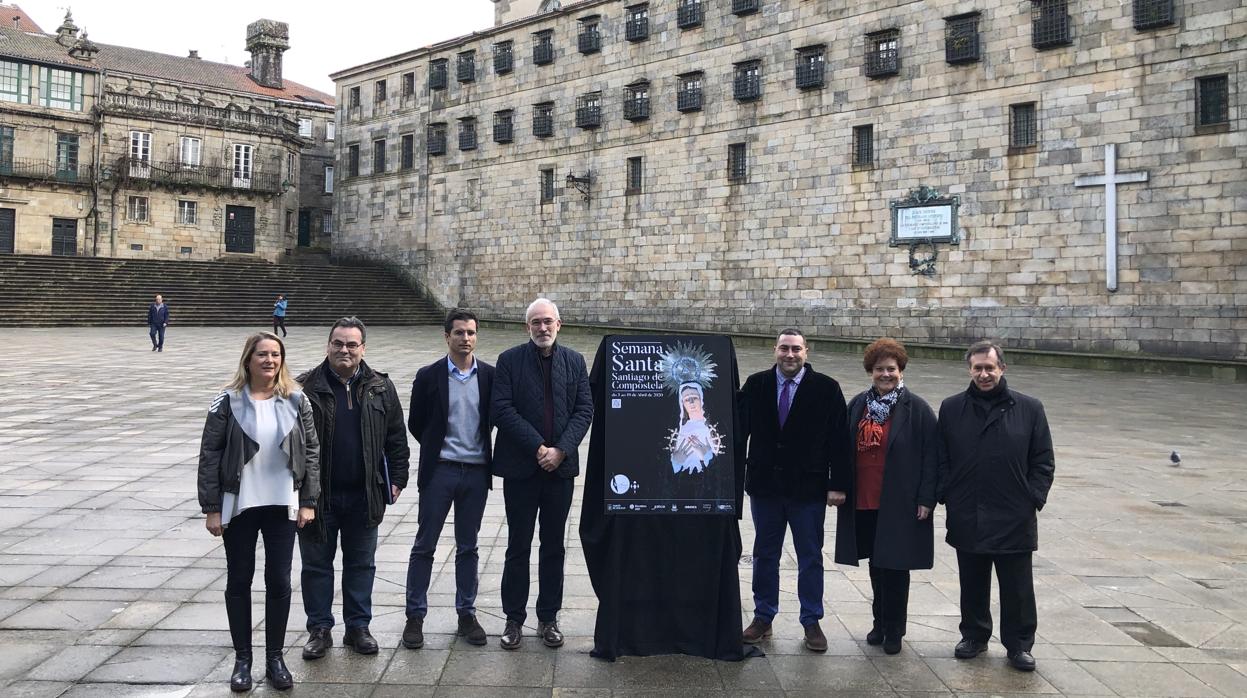 Una imagen de la presentación del cartel en la Praza da Quintana durante la mañana de este viernes