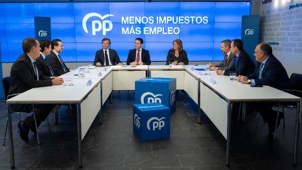 El PP quiere prohibir por ley que un político sea fiscal general del Estado