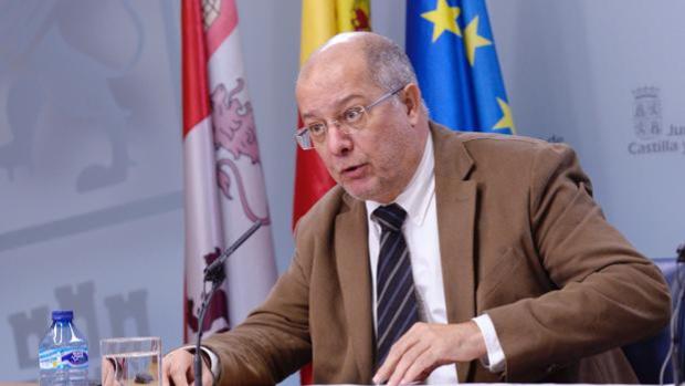 Los afiliados de Ciudadanos ganan peso, pero no podrán elegir a los líderes regionales