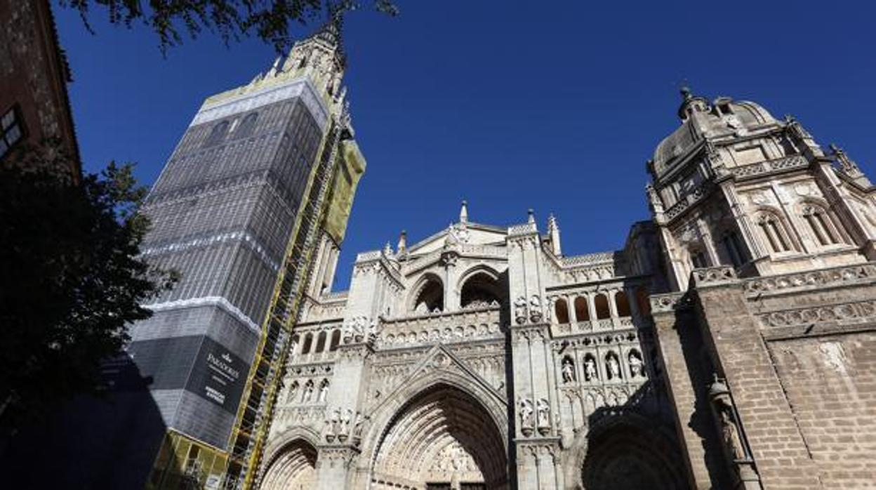 Fachada de la catedral de Toledo