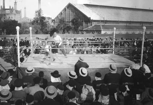 Comienzo del campeonato de boxeo Cinturón Madrid para amateurs, en 1924