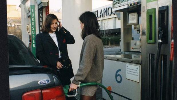 Las gasolineras automáticas denuncian al Consell ante la CE por obligarles a tener personal