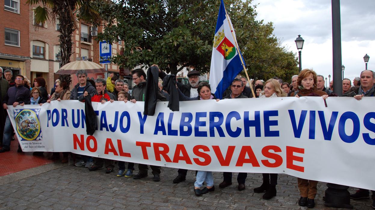 Manifestación en Talavera en 2018 contra el trasvase