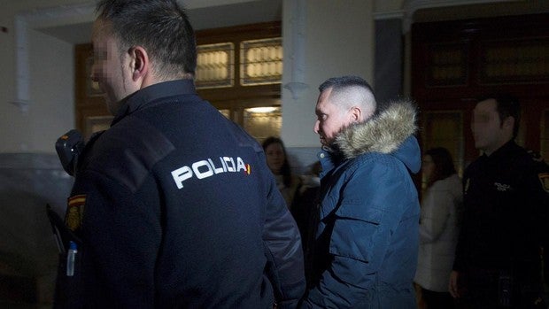 Piden 67 años de cárcel por agresión sexual a sus hijastras menores de edad y maltrato a su pareja